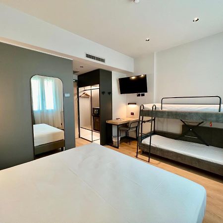 Hotel Leonessa Brescia Buitenkant foto
